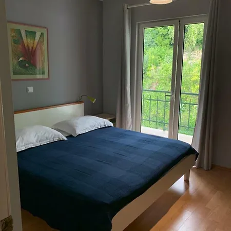 Irma Apartment *