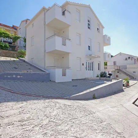 Irma Apartamento *