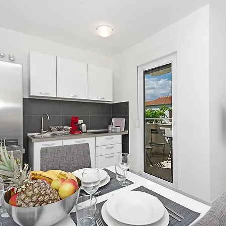 Apartamento Irma Trogir